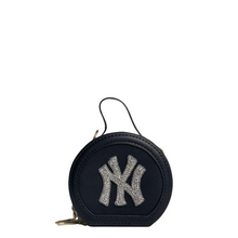 Load image into Gallery viewer, City Girl